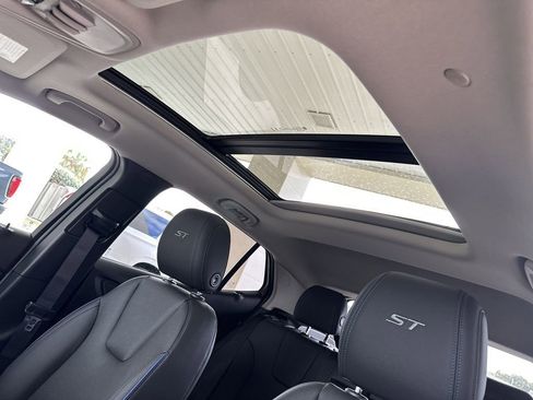 New 2026 Buick Encore GX Sport Touring w/ Advanced Technology Package image 27