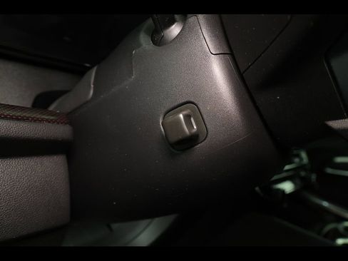 Used 2024 Chevrolet Traverse RS w/ LPO, Floor Liner Package AWD/4WD image 34