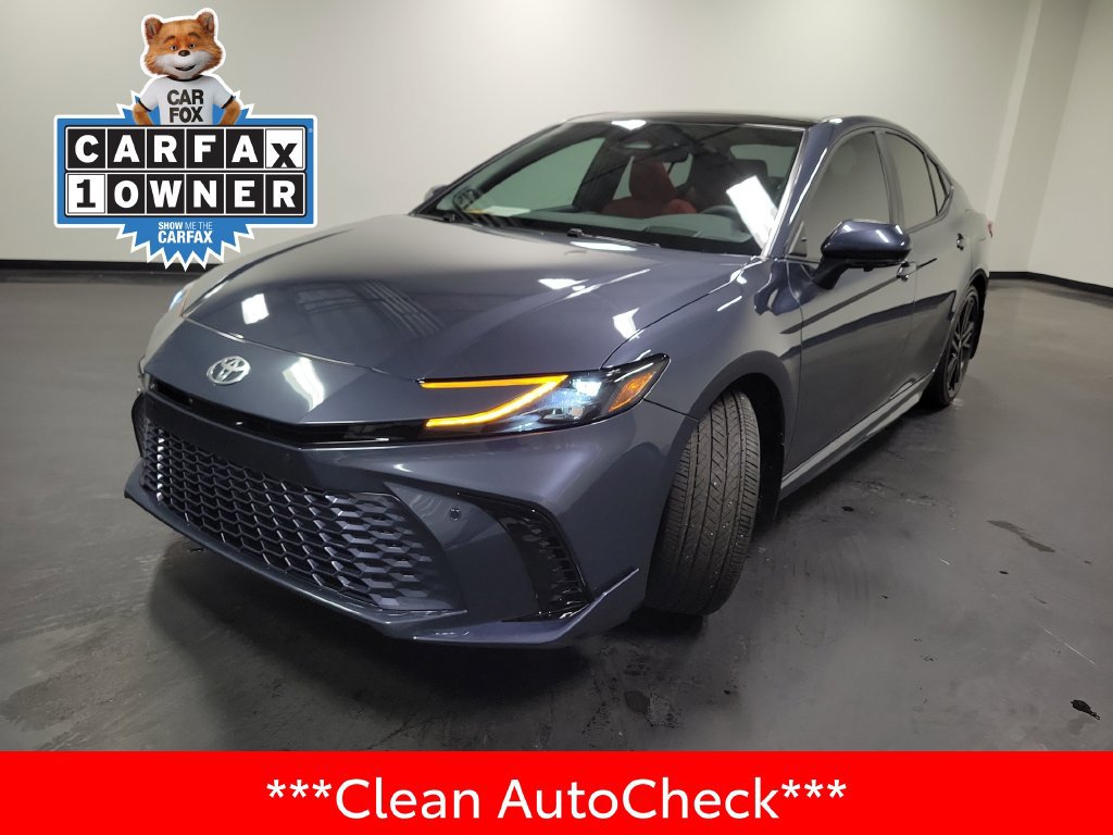 Used 2026 Toyota Camry XSE w/ Premium Plus Package FWD image 4