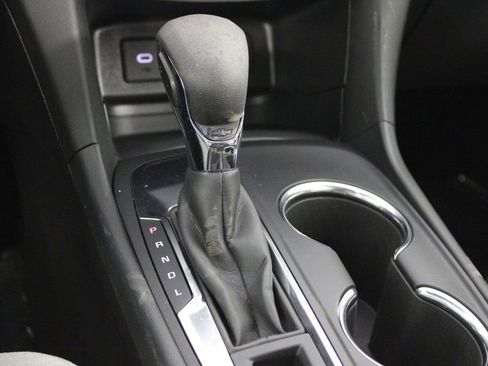 Used 2022 Chevrolet Equinox LS w/ LS Convenience Package image 39