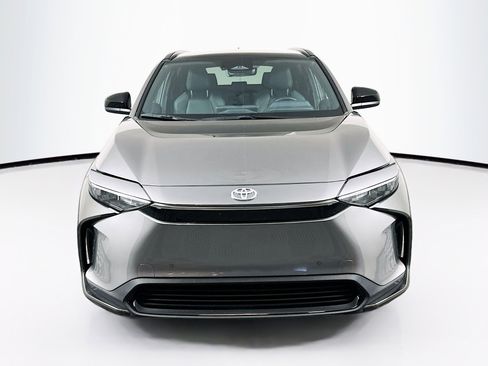 Used 2024 Toyota bZ4X XLE w/ Weather Package image 2