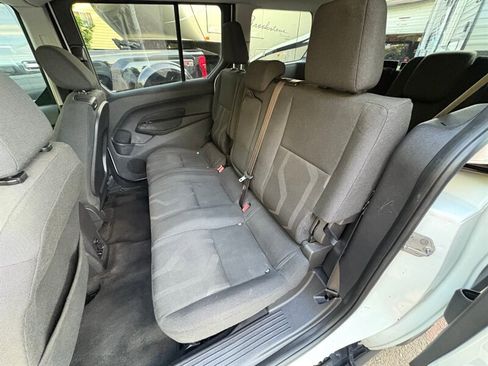 Used 2015 Ford Transit Connect XLT image 15