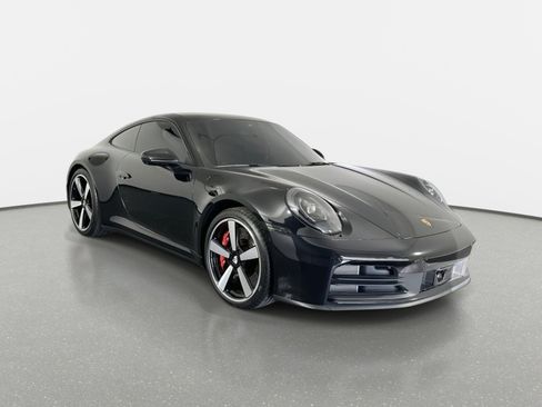 Used 2025 Porsche 911 Carrera S RWD image 2