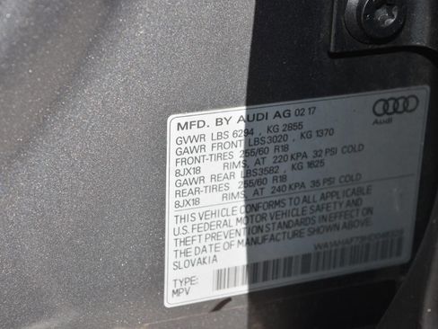 Used 2017 Audi Q7 2.0T Premium AWD/4WD image 35