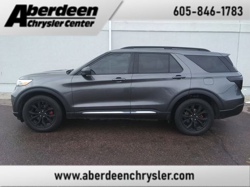 Used 2020 Ford Explorer XLT w/ Equipment Group 202A image 1