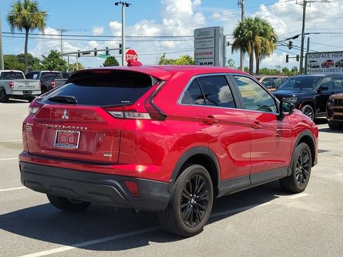 Used 2024 Mitsubishi Eclipse Cross LE AWD/4WD image 6