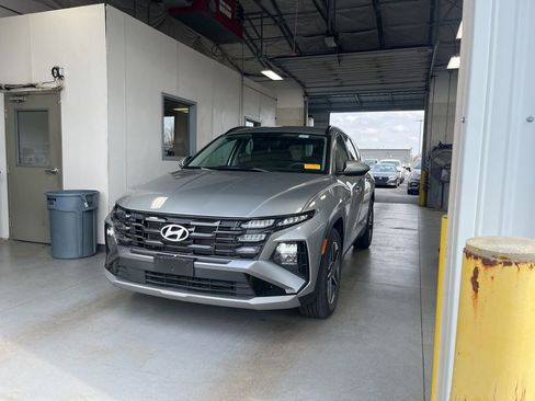 Used 2025 Hyundai Tucson SEL image 1