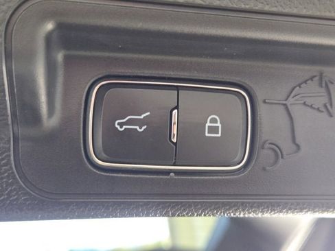 Used 2023 Ford Explorer ST w/ Equipment Group 401A image 15