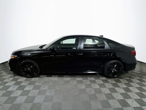 Used 2025 Honda Civic Sport image 4