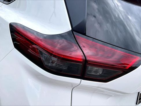 Certified 2024 Nissan Rogue S image 27