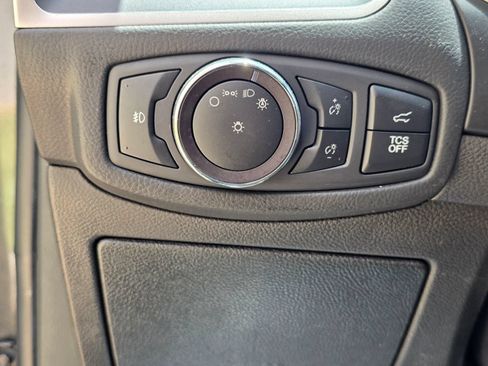 Used 2019 Ford Edge SEL w/ Equipment Group 201A AWD/4WD image 41