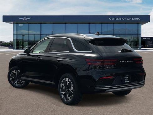 New 2026 Genesis Electrified GV70 image 2