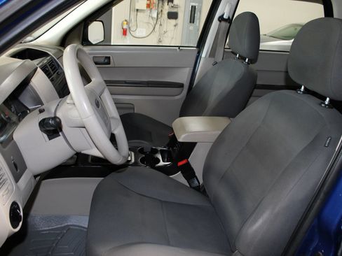 Used 2008 Ford Escape XLS FWD image 19