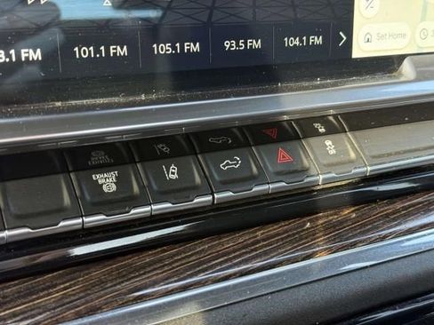 Used 2024 GMC Sierra 3500 SLE image 26