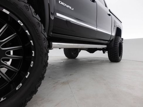 Used 2017 GMC Sierra 1500 Denali w/ Denali Ultimate Package AWD/4WD image 24