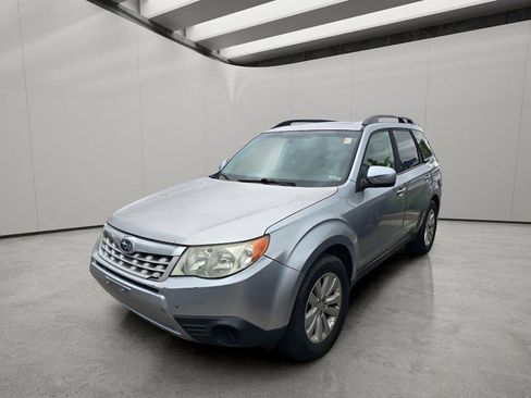 Used 2012 Subaru Forester 2.5X Premium AWD/4WD image 1
