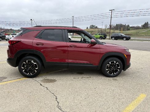 Used 2021 Chevrolet TrailBlazer LT image 6