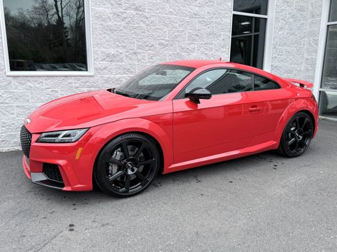 Used 2018 Audi TT RS w/ Dynamic Plus Package AWD/4WD image 1