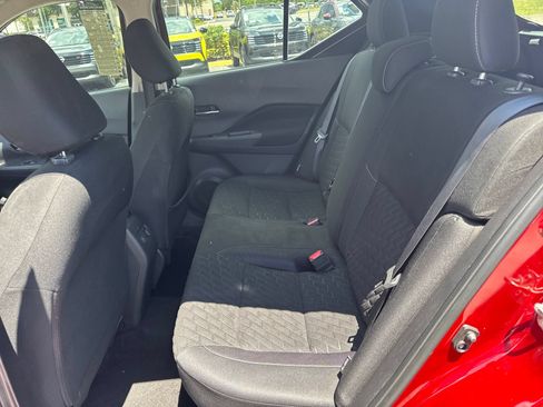 Used 2021 Nissan Kicks SV FWD image 35