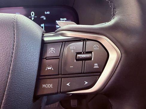 Certified 2024 Lexus GX 550 w/ Accessory Package (2T) image 25