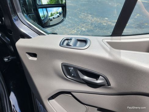 Used 2022 Ford Transit 250 Medium Roof w/ Upfitter Package RWD image 48