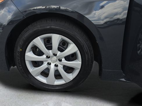 Used 2024 Toyota Corolla LE FWD image 13