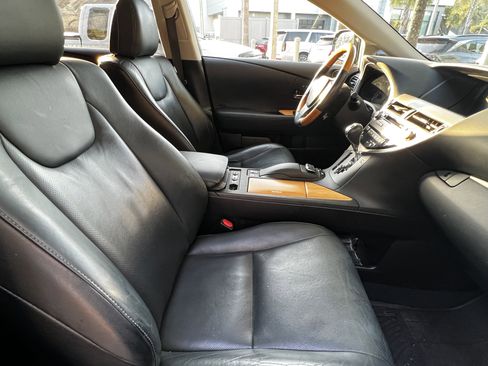 Used 2015 Lexus RX 450h AWD image 45