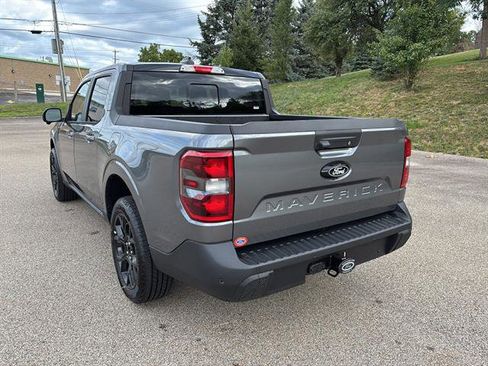 New 2025 Ford Maverick Lariat w/ Black Appearance Package image 2