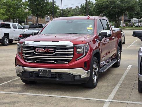Used 2023 GMC Sierra 1500 SLT RWD image 1