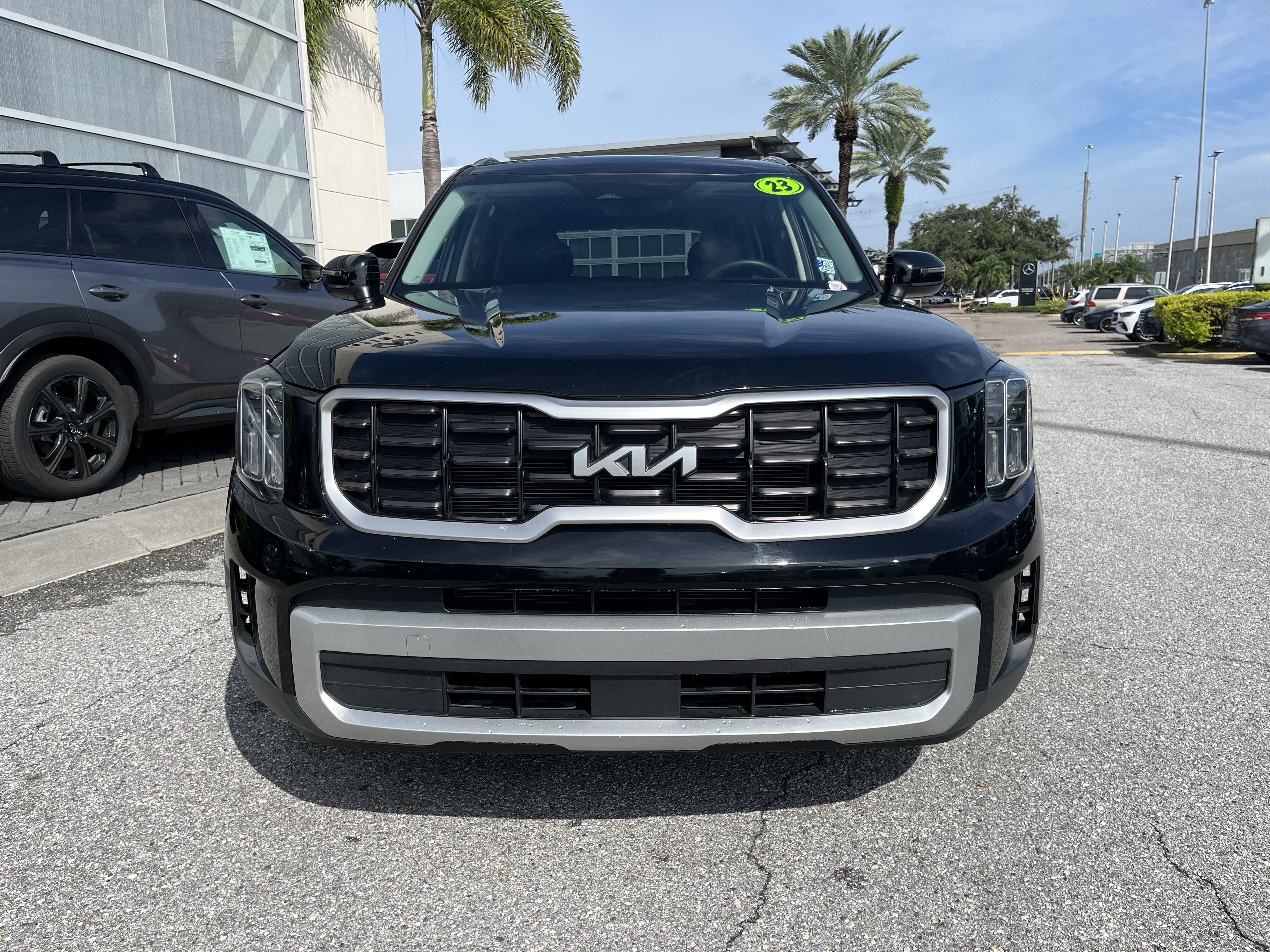 Used 2023 Kia Telluride S w/ S Sunroof Package FWD image 12