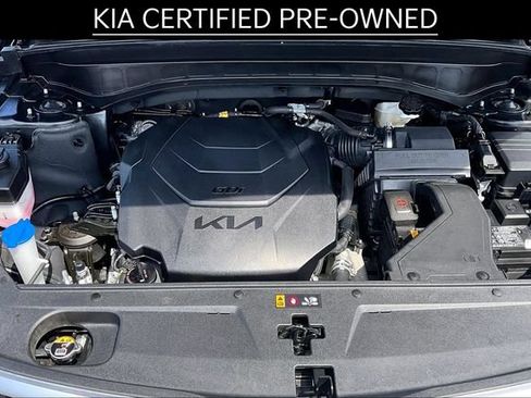 Certified 2023 Kia Telluride EX w/ EX Captain's Chair Package AWD/4WD image 9