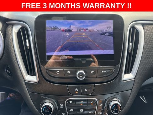 Used 2023 Chevrolet Malibu LT image 18