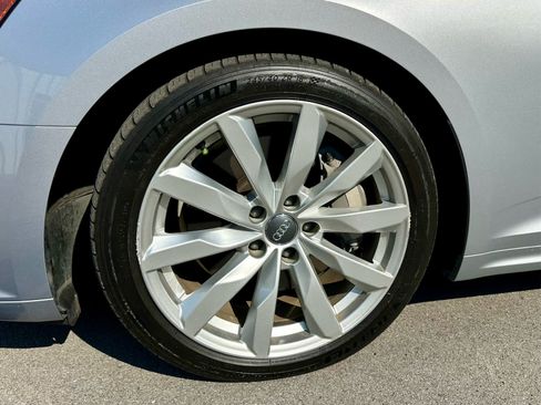 Used 2018 Audi A5 2.0T Premium Plus w/ Premium Plus AWD/4WD image 9