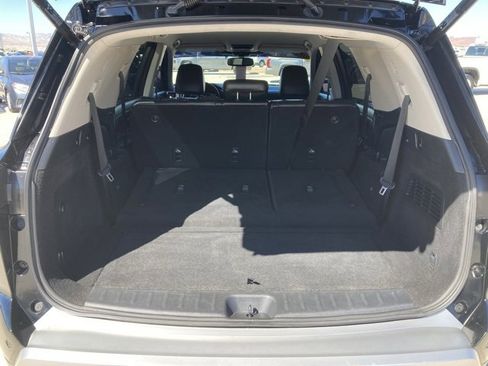 Used 2022 Nissan Pathfinder SL image 43