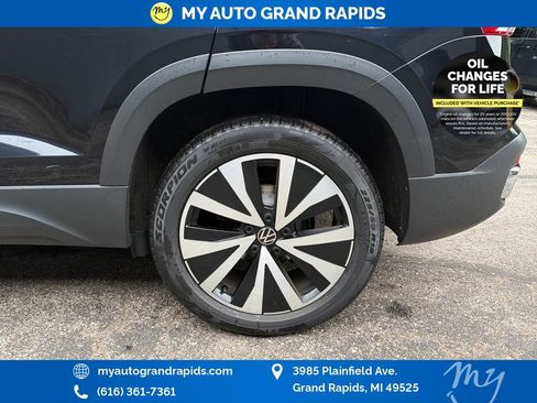 Used 2022 Volkswagen Taos SE AWD/4WD image 30
