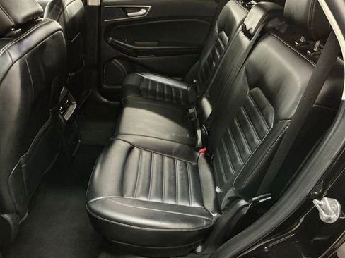 Used 2024 Ford Edge SEL AWD/4WD image 12