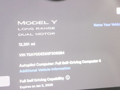 Used 2025 Tesla Model Y Long Range image 20