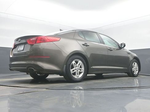 Used 2015 Kia Optima LX image 50