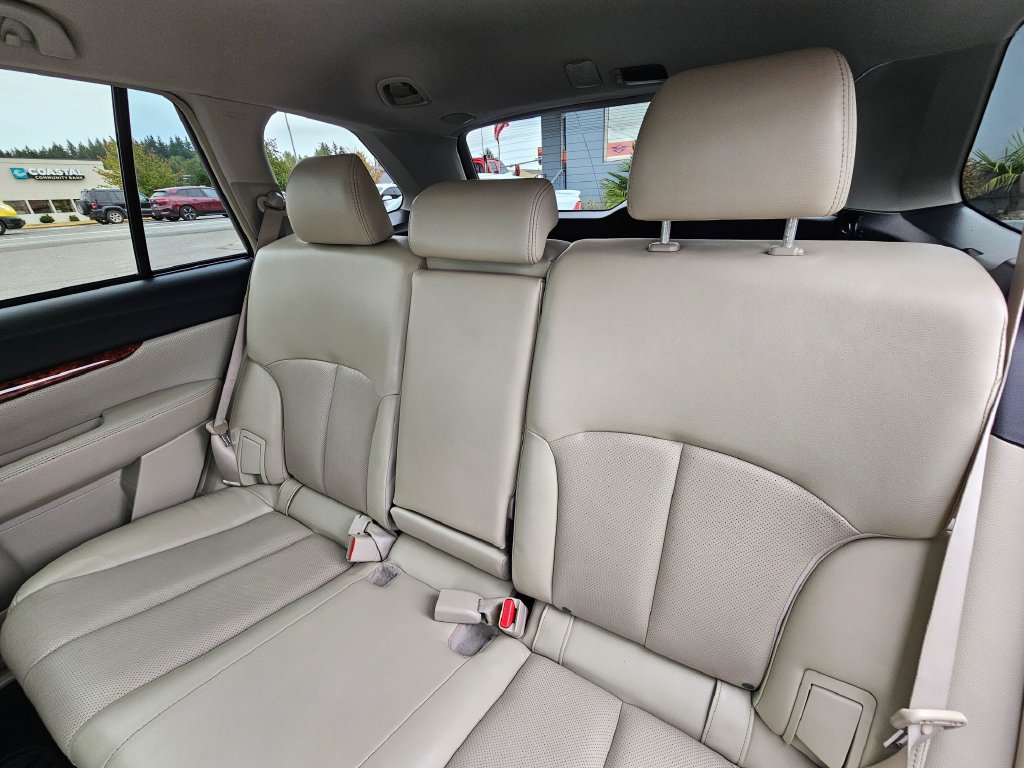 Used 2012 Subaru Outback 2.5i Limited AWD/4WD image 21