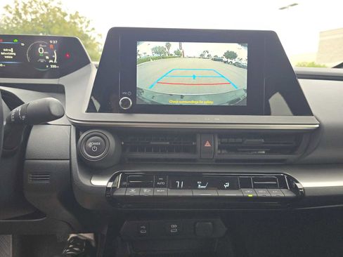 Certified 2023 Toyota Prius LE image 26