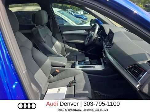 Used 2023 Audi Q5 e Premium Plus w/ Premium Plus Package AWD/4WD image 7