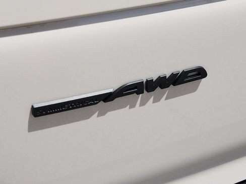 New 2026 Subaru Outback Touring XT AWD/4WD image 9
