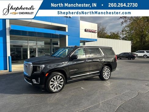 Used 2021 GMC Yukon Denali w/ Denali Premium Package image 1