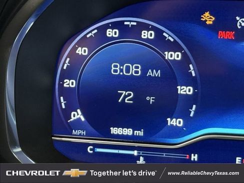 Used 2024 Chevrolet Suburban RST w/ Luxury Package AWD/4WD image 17