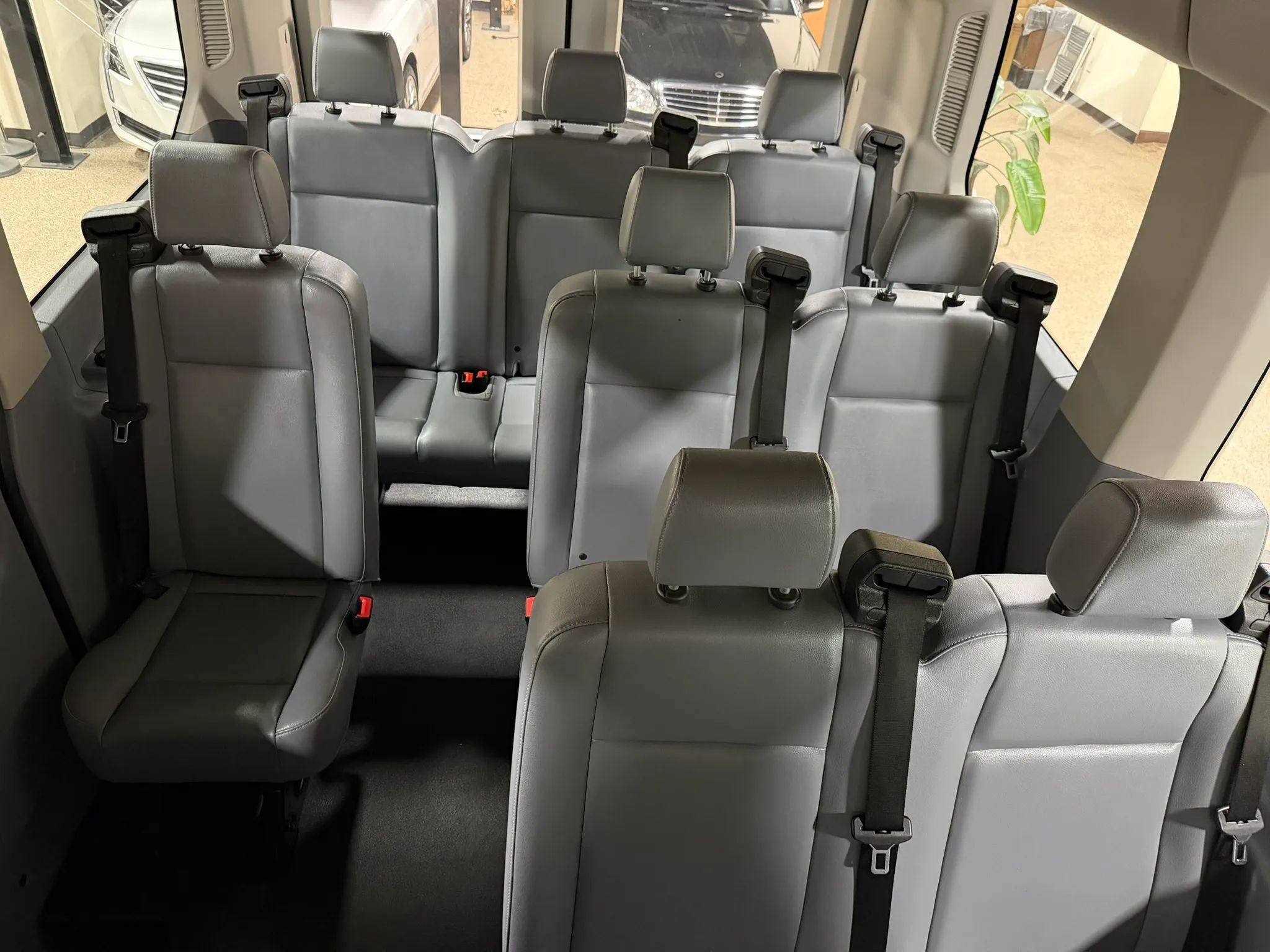 Used 2018 Ford Transit 150 XL RWD image 48