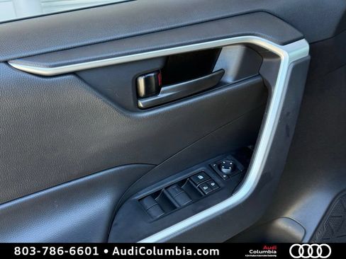 Used 2025 Toyota RAV4 LE AWD/4WD image 19