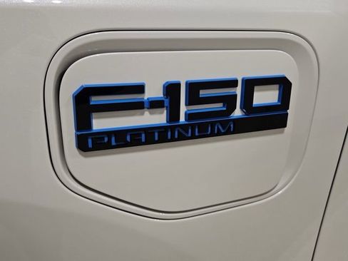 Used 2024 Ford F150 Lightning Platinum image 29