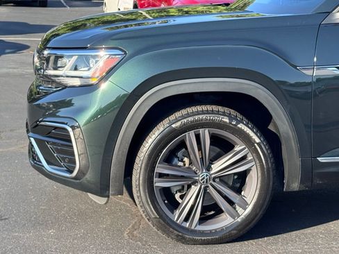 Used 2021 Volkswagen Atlas SE w/ Panoramic Sunroof Package AWD/4WD image 40