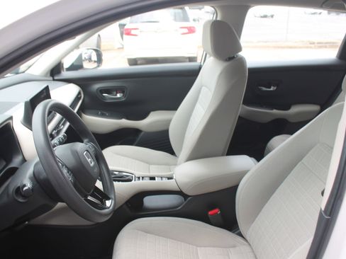 Used 2024 Honda HR-V LX image 24