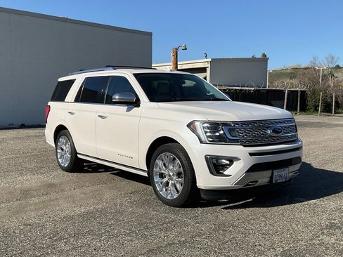 Used 2018 Ford Expedition Platinum image 6